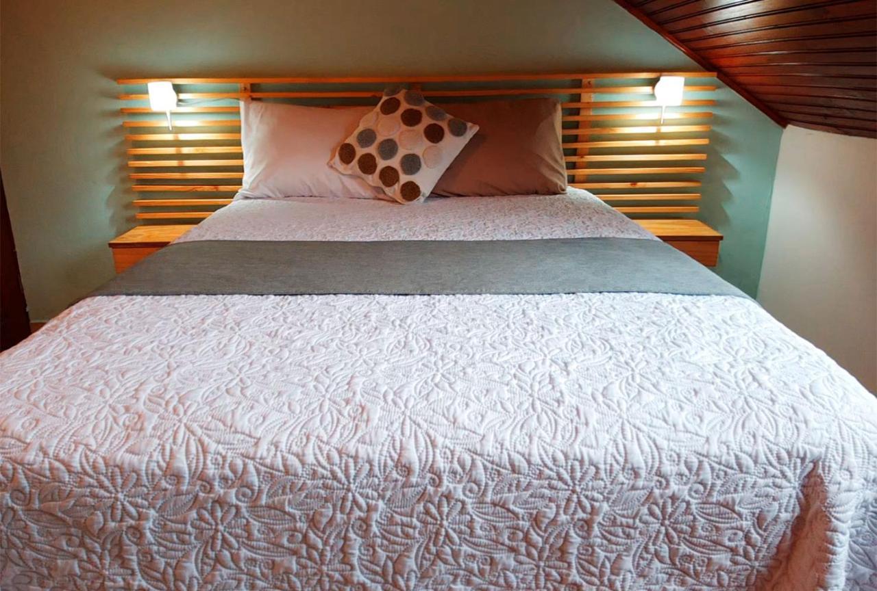 Trebol Amarillo Bed & Breakfast Escazú エクステリア 写真
