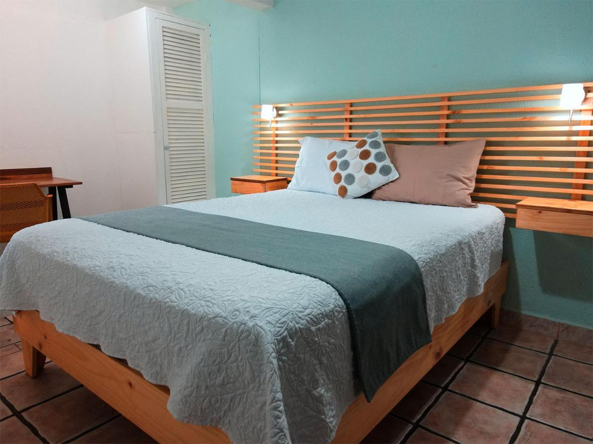 Trebol Amarillo Bed & Breakfast Escazú エクステリア 写真